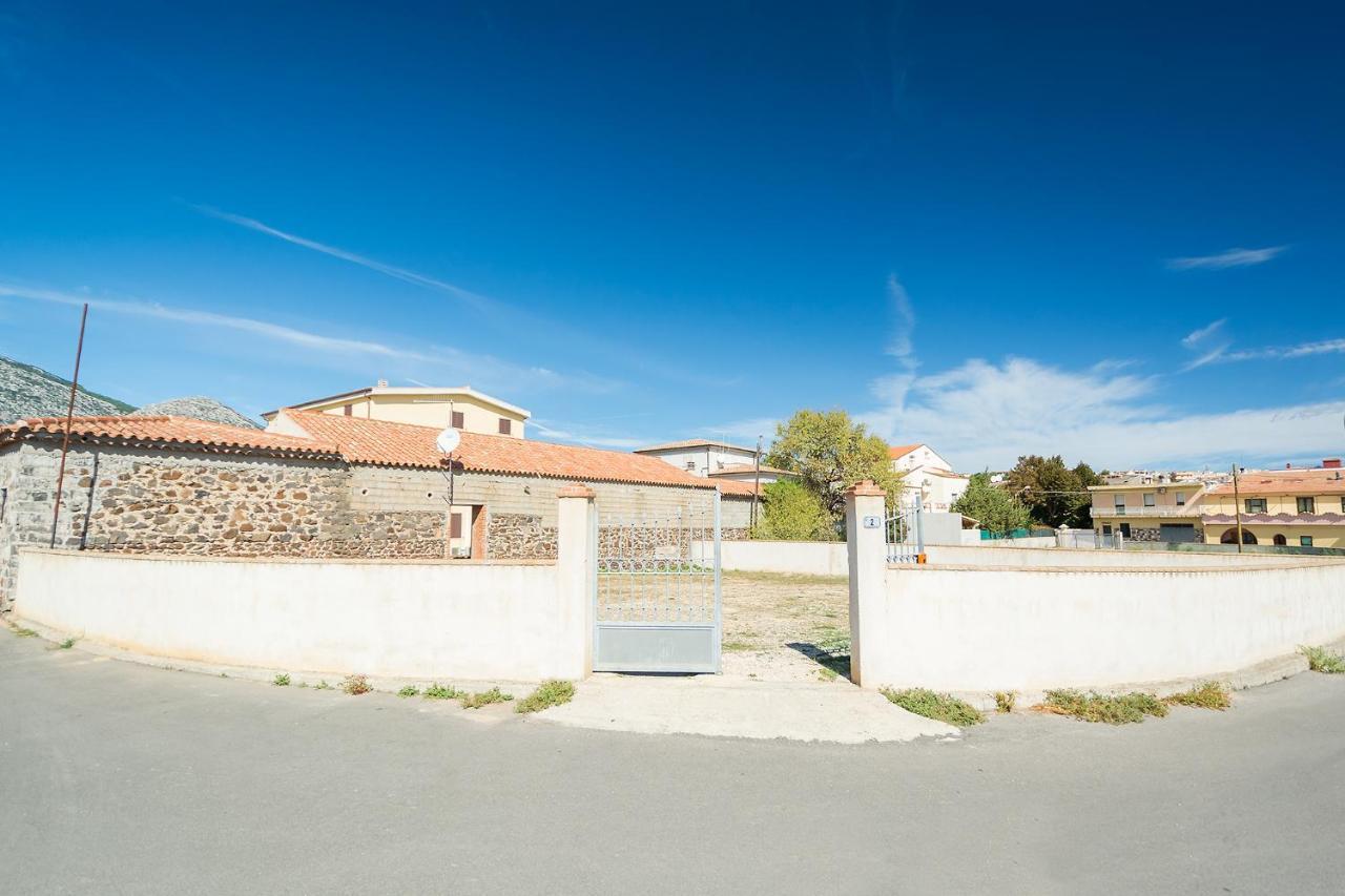 La Corte del Maria Rosaria Orosei Exterior foto